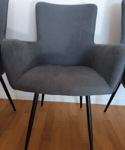 8 Stühle in gutem Zustand