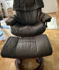 Stressless Sessel Größe L mit Hocker