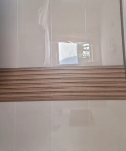 Schwebetürenschrank Tegio-F, fango/Nussbaum nebst 2 x Nachttische u. 1x Sideboard