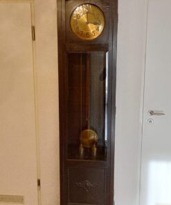 Standuhr mit funktionsfähigem Uhrwerk und wunderbaren Klang