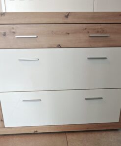 Schuhschrank
