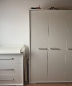 Kinderschrank und Wickel Kommode