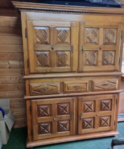 Antiker Kassettenschrank aus Italien