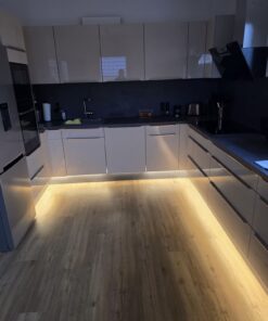 Burger Küche 8 Monate alt