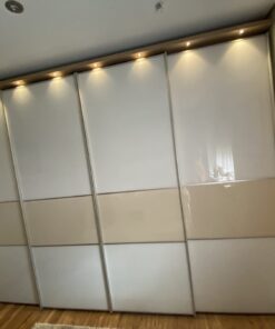 Staud Schwebetürenschrank