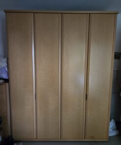 Stabiler Schlazimmerschrank, 4-Türer