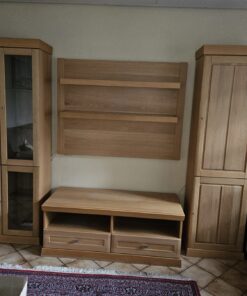 Wohnzimmerschrank beleuchtet