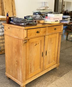 Vintage Holzschrank