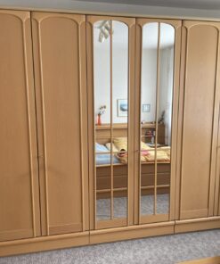 Schlafzimmerschrank