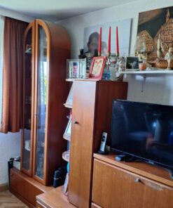Wohnzimmerschrank