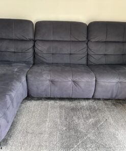 Blaues Sofa mit Récamiere