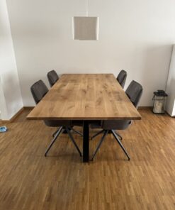 Esstisch / Wildeiche *wie neu