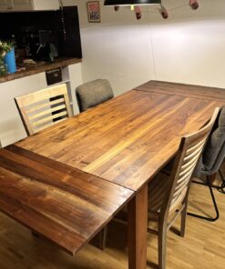 Esstisch 160x90cm, amerik. Nussbaum