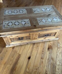 Wohnzimmer Tisch mit Rollen