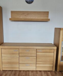 Wohnzimmer Schrank und Couchtisch, mit TV Teil